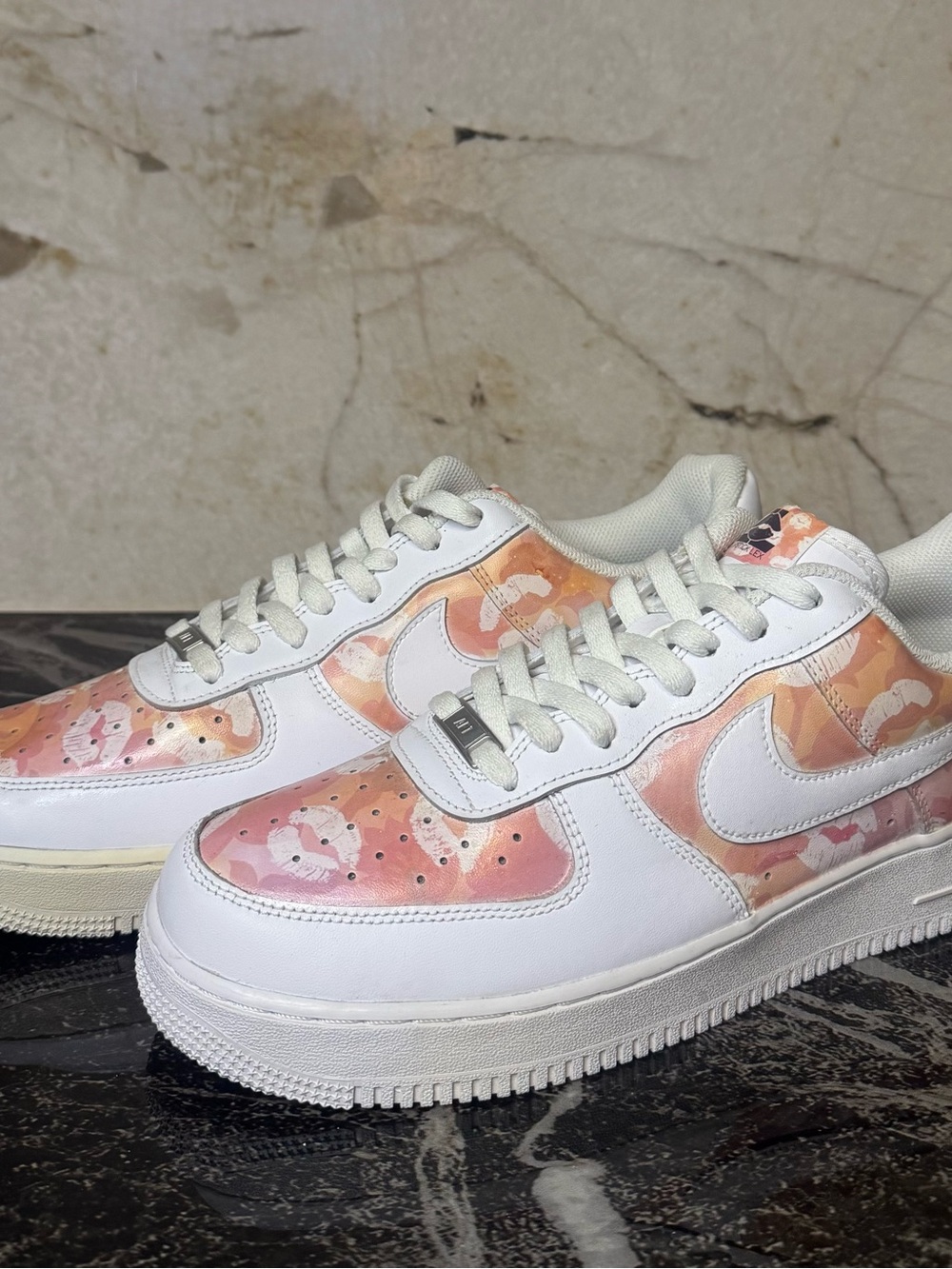 Nike Men's Sneakers White with Pink/Peach Pattern